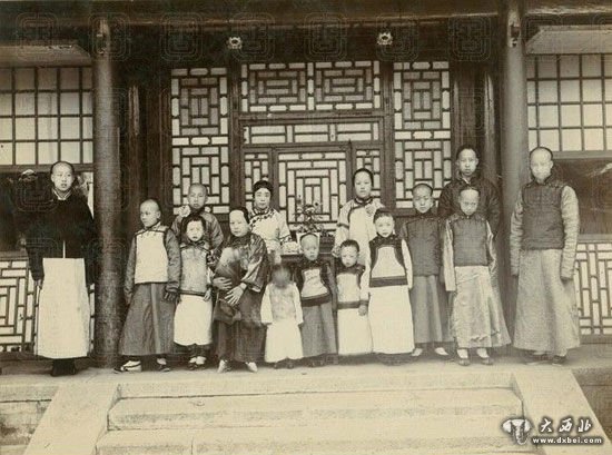 解放前一夫多妻制：一妻十二妾令人驚