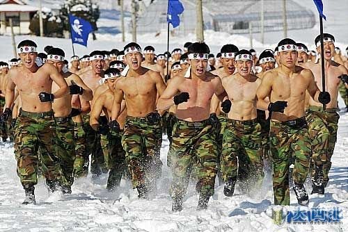 資料圖:訓練中的韓國軍隊