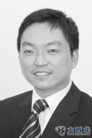 </p>
<p>博時(shí)價(jià)值增長(cháng)夏春：與其糾結行業(yè) 不如精選個(gè)股</p>
<p>