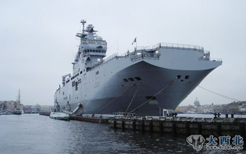 資料圖:法國“西北風(fēng)”級兩棲攻擊艦