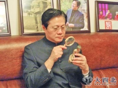 文化部藝術(shù)品評估委員會(huì )副主任王立軍