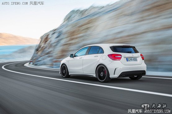 奔馳A45 AMG官圖發(fā)布 日內瓦車(chē)展亮相