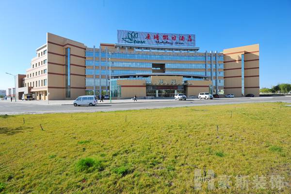 2012年中核四O四嘉峪關(guān)酒店工程獲得全國建筑工程裝飾獎