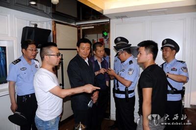 蘭州開(kāi)展娛樂(lè )場(chǎng)所掃毒清繳行動(dòng)