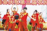 讓豐收喜悅寫(xiě)滿(mǎn)笑臉—