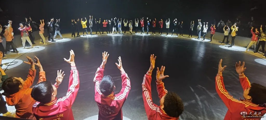 3月26日19時(shí)30分，《天水