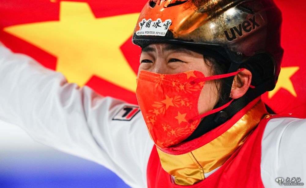 四戰冬奧終圓夢(mèng)！徐夢(mèng)桃自由式滑雪女子空中技巧奪金