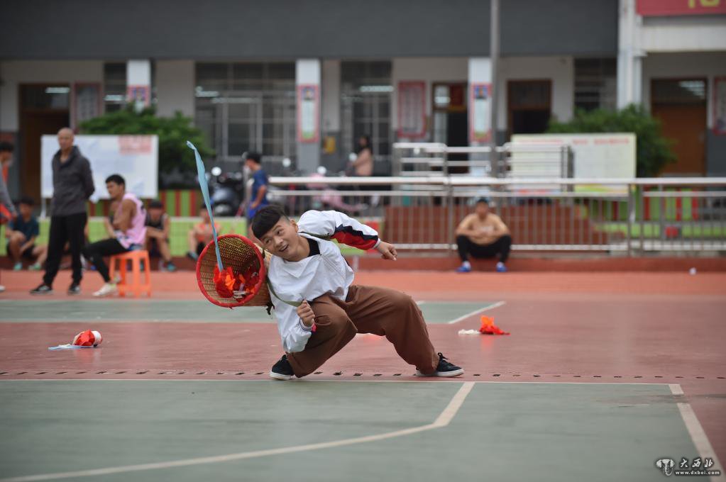 未來(lái)十年，我國中小學(xué)