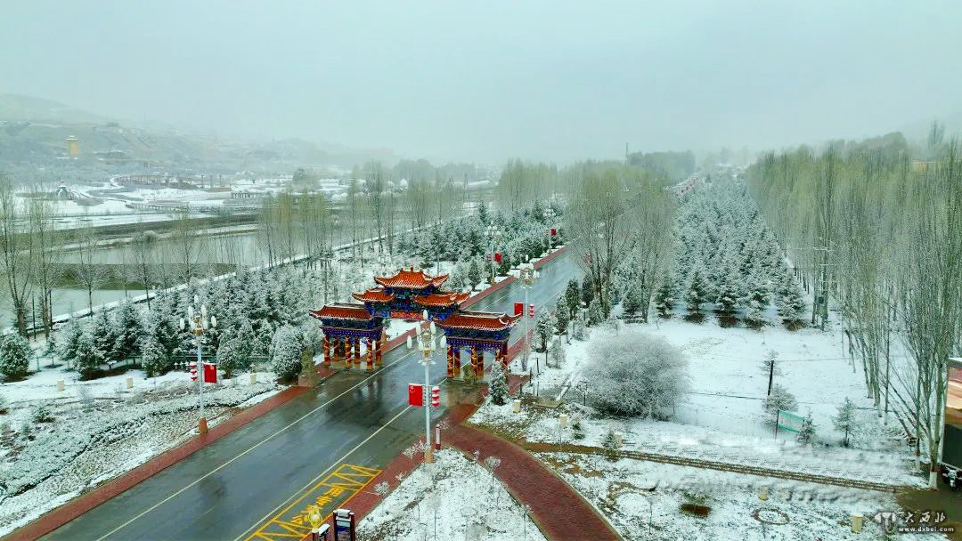 張掖肅南下雪了：人工