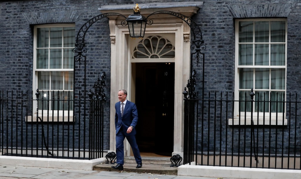 英國副首相拉布因“職