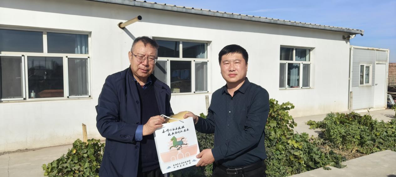 武威駐疆辦赴新疆縱橫